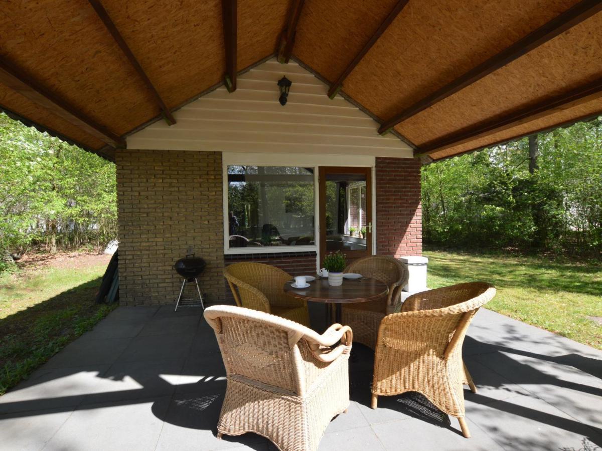 Detached Holiday Home With Sauna Large Garden Stramproy Oda fotoğraf
